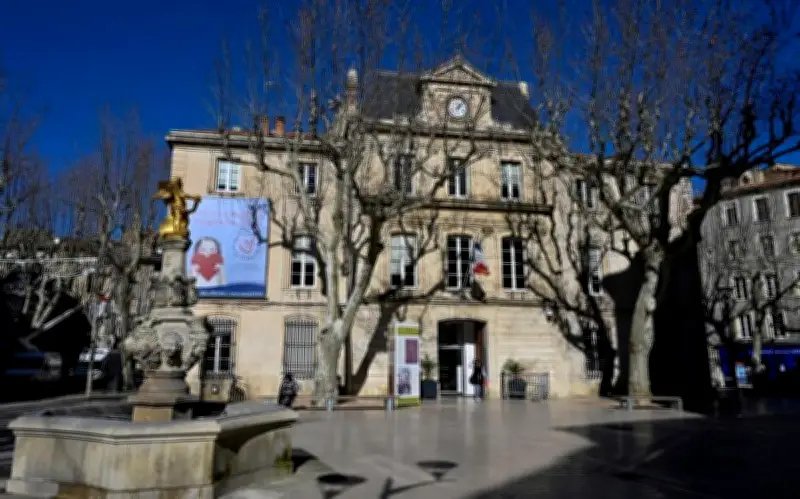 Hymne vichyste diffusé lors du 8-Mai : indignation à Carpentras et Canet
