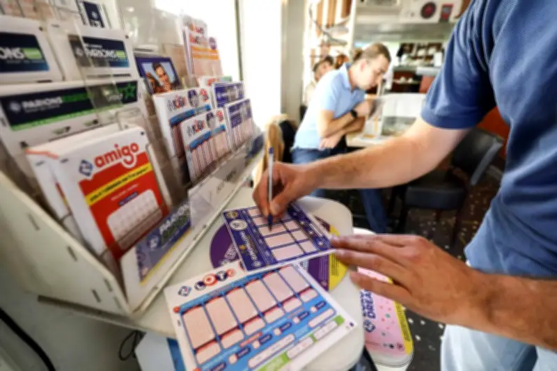 Ils gagnent 8 millions au Loto quelques jours après leur rencontre