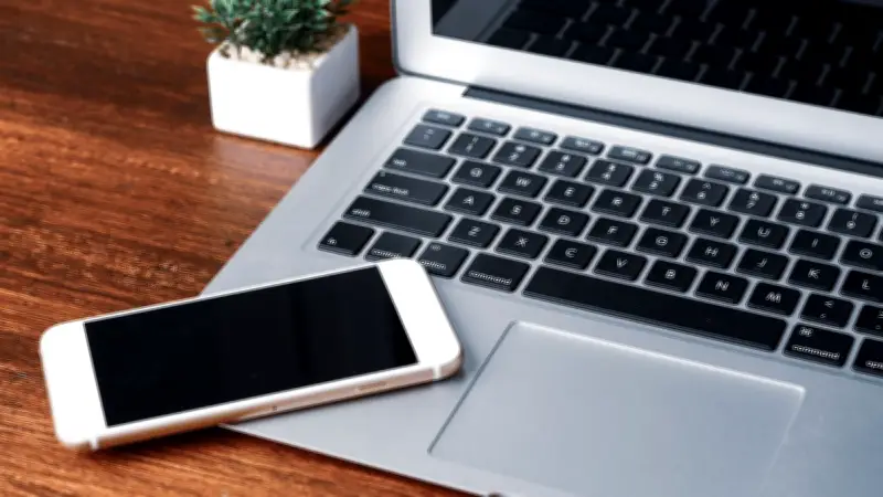 Impôts 2026 : déduisez votre iPhone ou ordinateur portable