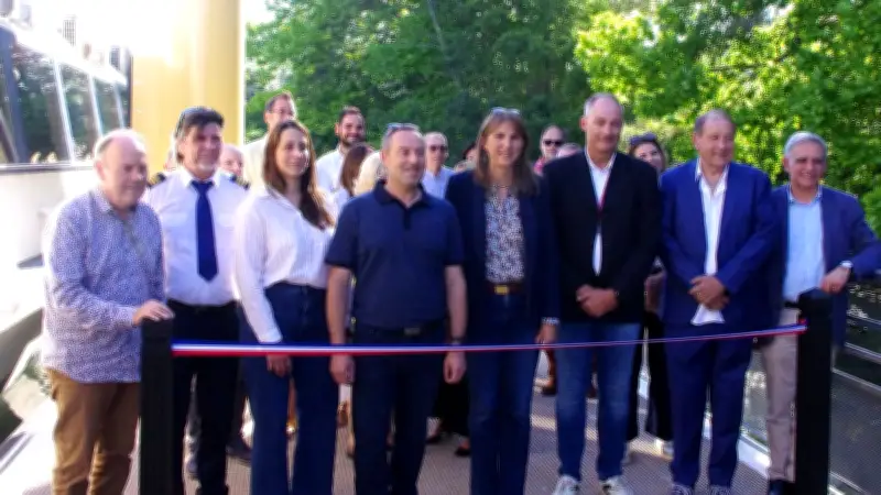 Inauguration du nouveau ponton et guide de l'été à Villeneuve-lès-Avignon