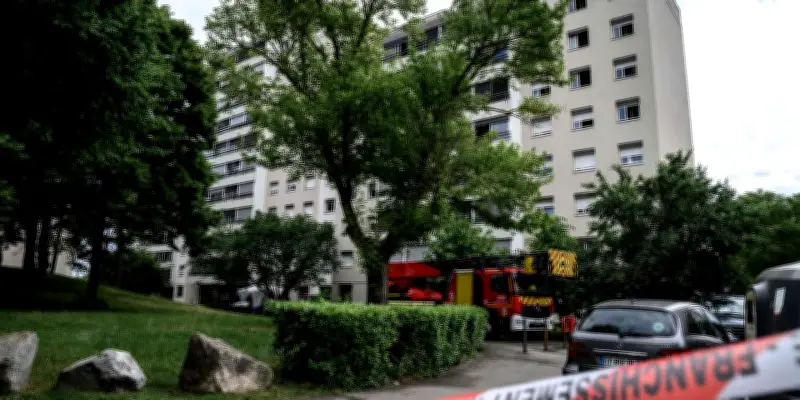Incendie criminel près de Lyon : trois jeunes mis en examen