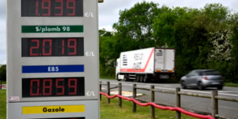 Indemnité carburants de 50 euros : les règles publiées au Journal officiel