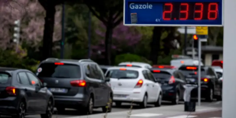 Indemnité grands rouleurs : plus de 439 000 demandes selon Lecornu