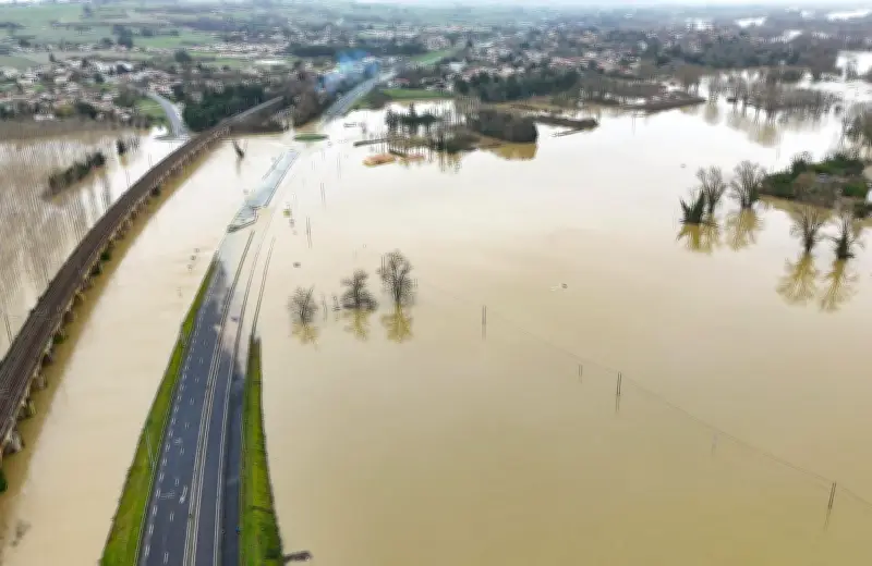 Inondations : les maires de la rive droite unis pour un pont insubmersible