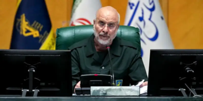 Iran : le Parlement dénonce les pressions américaines pour une reddition