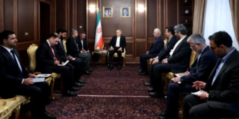 Iran : toutes les options restent ouvertes pour les négociations, dit le président