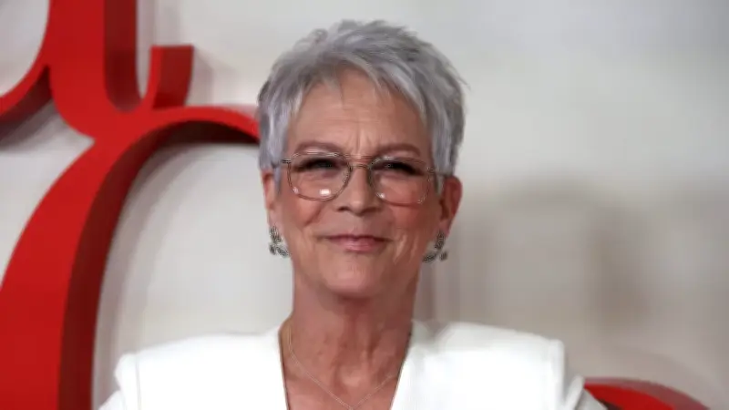 Jamie Lee Curtis annonce la mort de sa sœur aînée Kelly à 69 ans