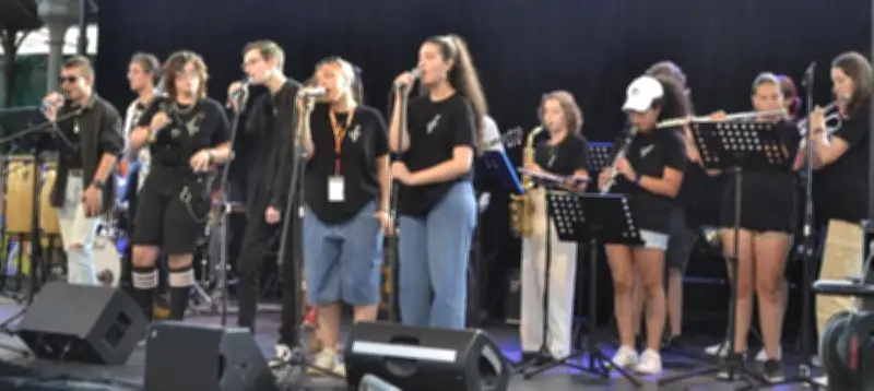 Jazz en balade : ultime concert à Monségur avec l'Afro Social Club