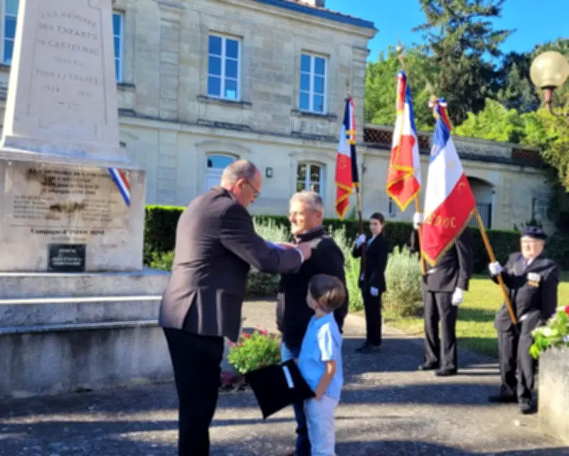 Jean-Luc Lestage décoré de la croix du combattant à Castelnau-de-Médoc