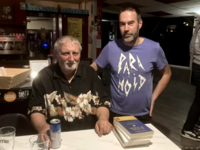 Jean-Paul Brighelli dénonce le nivellement par le bas à Arthez-de-Béarn