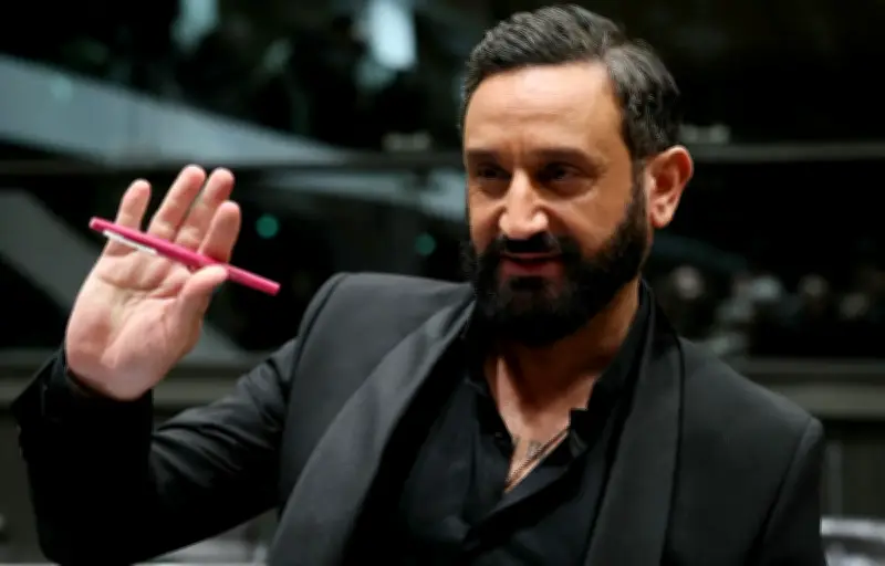Jordan Bardella dément avoir proposé la tête de l'Arcom à Cyril Hanouna