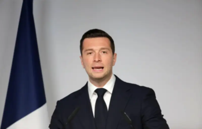 Jordan Bardella porte plainte contre le rappeur Soli pour menaces de mort