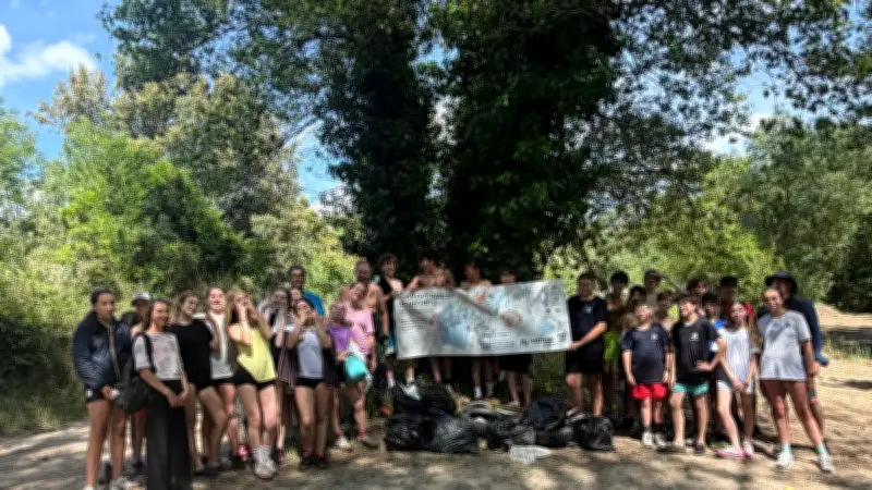 Journée citoyenne environnementale pour collégiens sur l'Orb