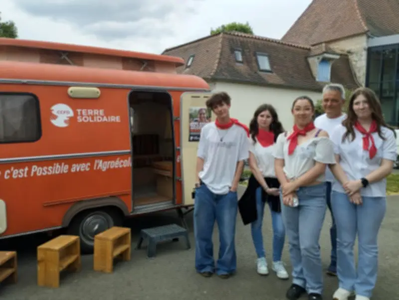 Journée intergénérationnelle "Bouge ton assiette" au lycée du Cluzeau