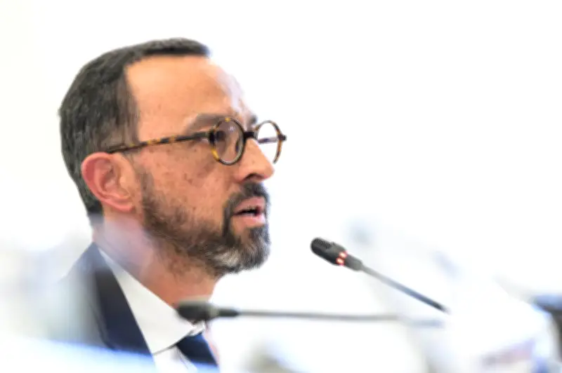 Jérôme Marbot dénonce la brutalité du plan social à la polyclinique de Pau