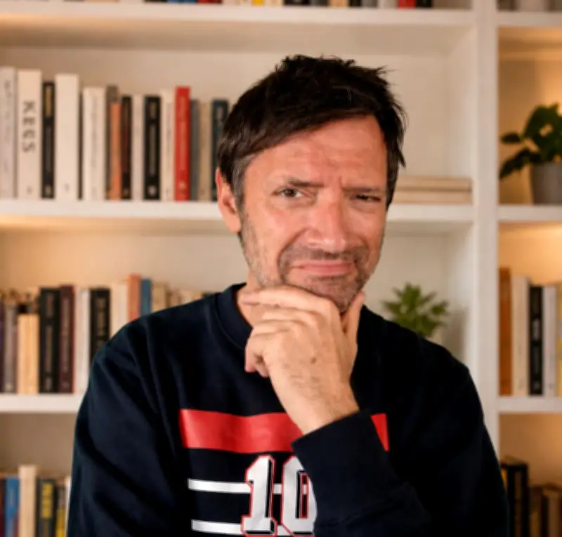 Julien Cazarre : de Mitterrand à Maradona, son panthéon culturel