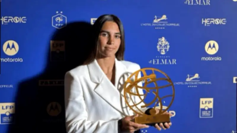 Justine Rouquet sacrée meilleur espoir de l'Arkema Première Ligue