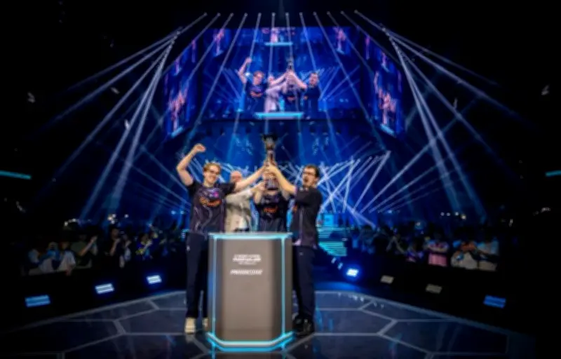 Karmine Corp remporte le Major 2 de Rocket League à Paris