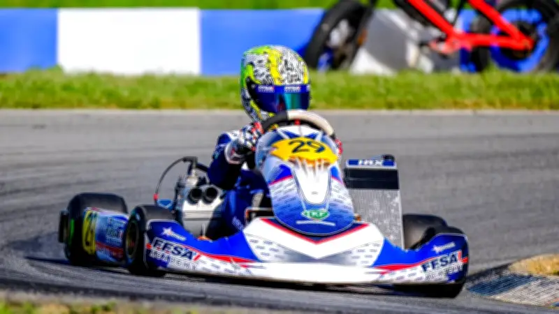 Karting : course cruelle pour Alexandre Rafalimanana aux France