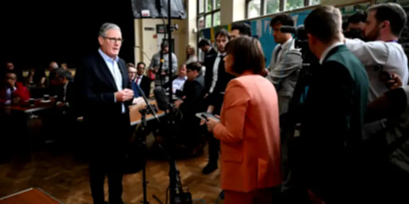 Keir Starmer promet d'écouter les électeurs après la défaite travailliste