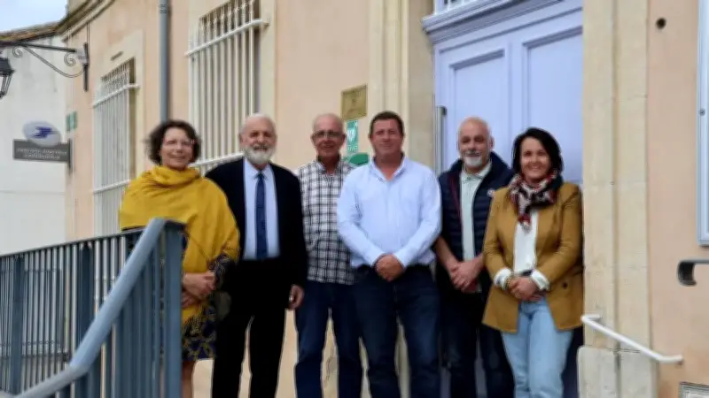Kléber Mesquida en visite à Poilhes pour échanger avec les élus locaux
