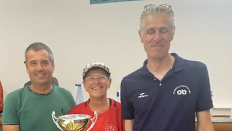 La Boule blauzacoise honore Jérôme Chauvet avec un challenge de pétanque