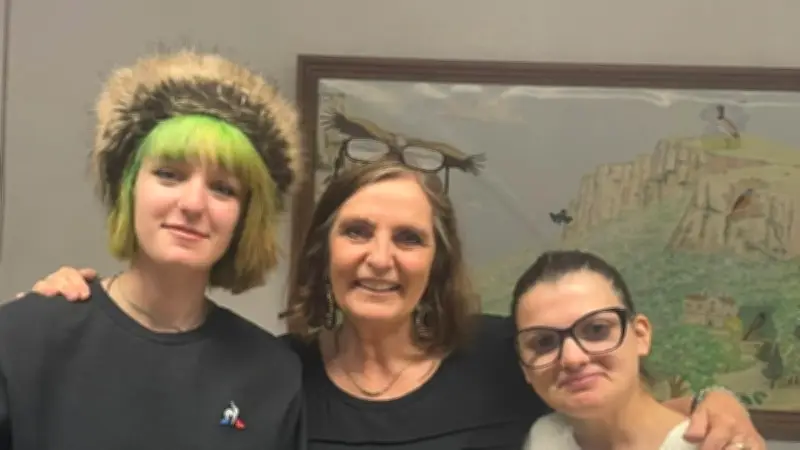 Léa et Cassandra luttent contre l'isolement des seniors à Saint-Jean-du-Gard