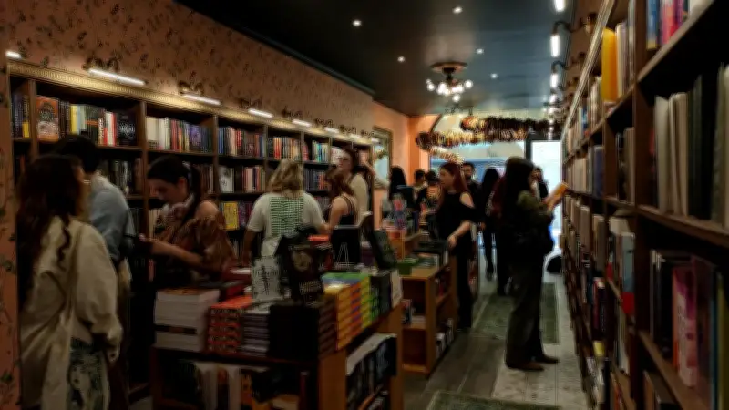 La romance, un genre littéraire qui s'assume et cartonne en librairie