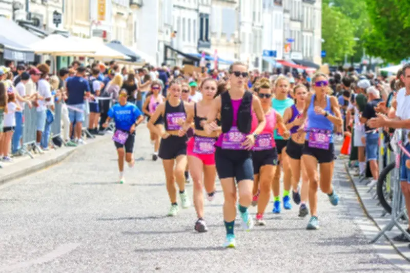 La Sarabande des filles de La Rochelle : une édition haute en couleur