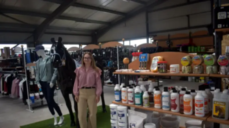 La Sellerie Mohpe : nouveau temple de l'équitation à Saint-Chély-d'Apcher