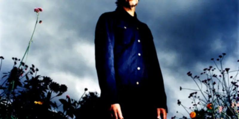 La thérapie bucolique d'Ed O'Brien, guitariste de Radiohead, en solitaire