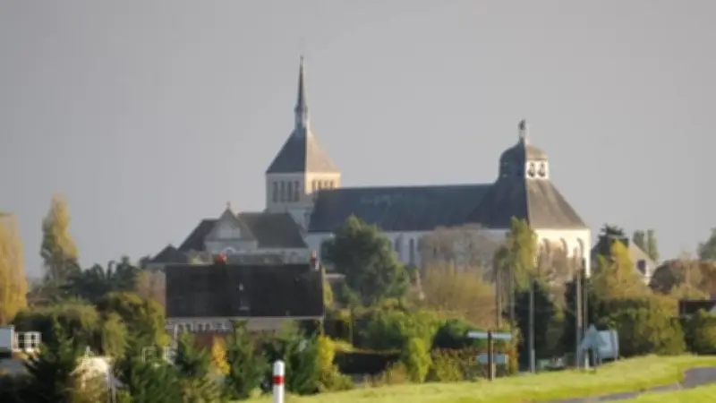 L'abbaye de Saint-Benoît-sur-Loire reçoit 10 000 € des Coups de cœur du patrimoine