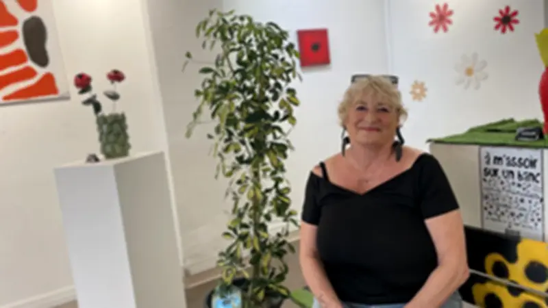 L'art de rien expose "Et fleur émoi" avec Lili M. à Frontignan