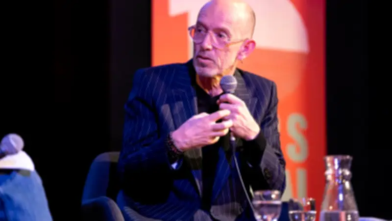Laurent Mauvignier à la Comédie du livre : « Je ne sais pas comment on écrit un livre »