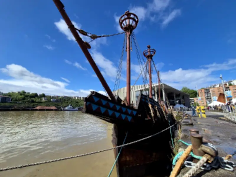 Le baleinier basque San Juan, star du festival maritime de Pasaia