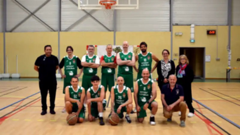 Le club de basket saint-ponais renouvelle ses tenues pour la saison