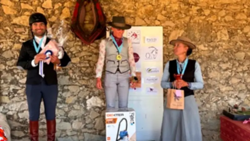 Le Haras de Castries triomphe au concours national de working équitation