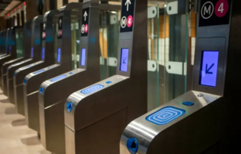 Le paiement des tickets de transport via l'iPhone menacé en Île-de-France