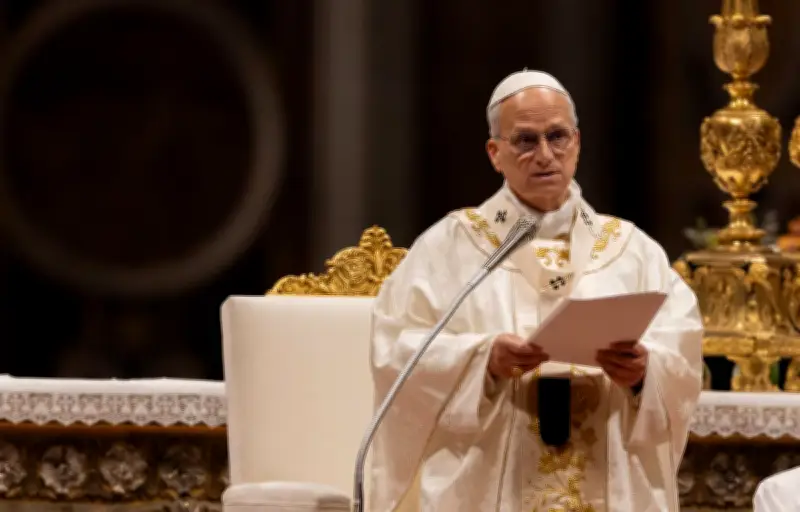 Le pape Léon XIV reprend le mouvement TikTok « 6-7 » et devient viral