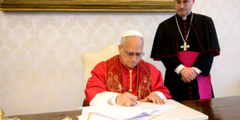 Le pape met en garde contre les dangers de l'IA pour la paix