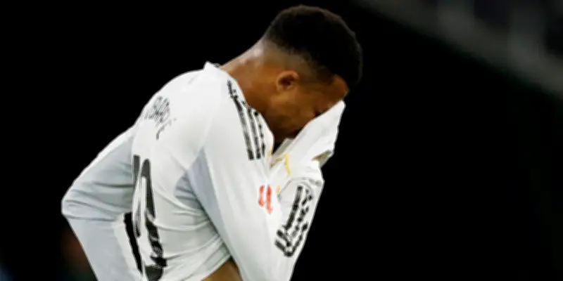 Le Real Madrid plonge dans une crise interne avant un Clasico décisif