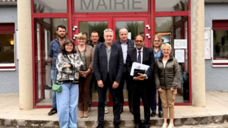 Le sous-préfet d'Alès en visite à Laval-Pradel pour conseiller la nouvelle équipe municipale