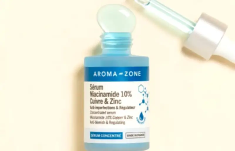 Le sérum au zinc et niacinamide d'Aroma-Zone, l'allié beauté à 6,95 €