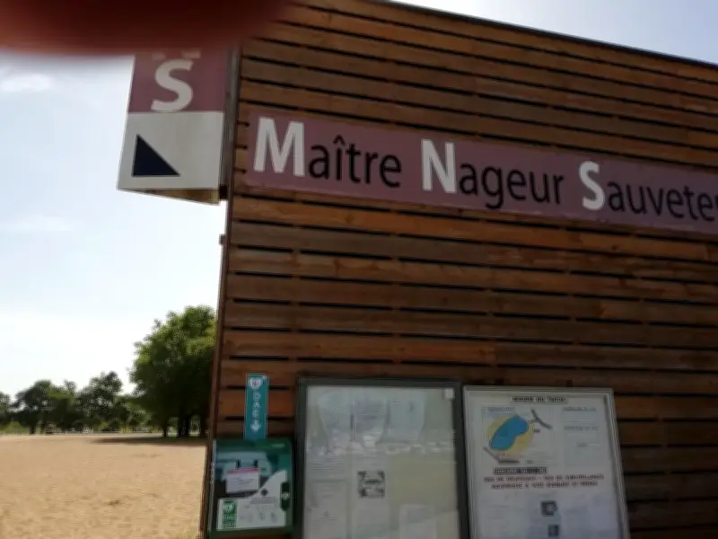 Le Teich recrute chef de poste et surveillant pour sa plage