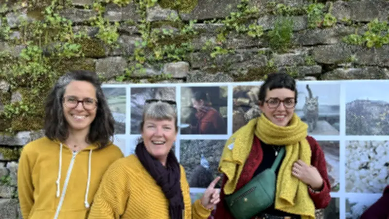 Les Cocottes qui chuchotent : une rétrospective au château de Latour