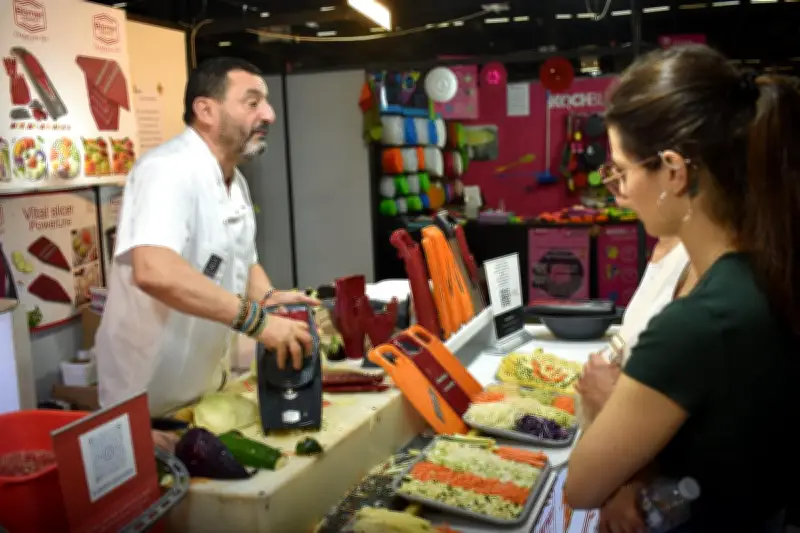 Les démonstrateurs de la Foire de Bordeaux séduisent malgré la concurrence en ligne
