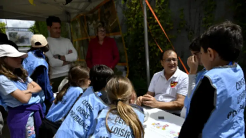 Les enfants découvrent le monde des abeilles à Portiragnes
