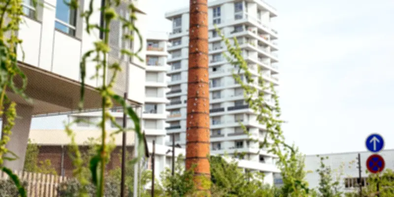 Les passionnés de cheminées d'usine font revivre l'histoire de ces clochers de cathédrale ouvrière