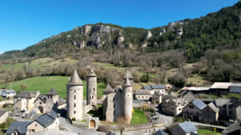 Les visites guidées reprennent au château, joyau du Gévaudan