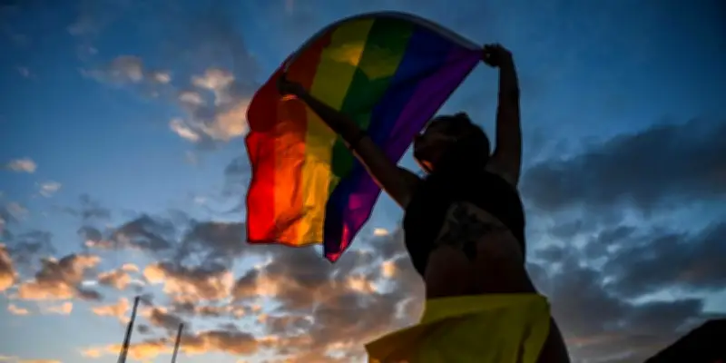 LGBTphobies en France : plus de 1 700 cas signalés en 2025, SOS Homophobie alerte